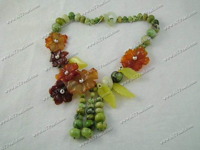 peridot and agate flower necklace
