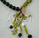 peridot and black onyx and agate flower necklace under $ 20