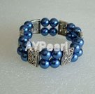 Handmade pearl bracelet