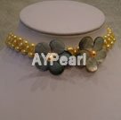 dyed pearl shell flower necklace
