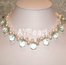 Handmade crystal pearl necklace
