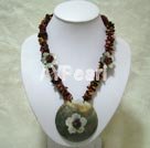 Discount black shell flower and silver leaf agate necklace