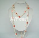 pearl and coral nacklace