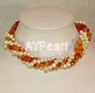parel en agaat ketting