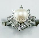 Discount 8-8.5mm pearl ring