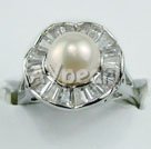 9-10mm white pearl ring