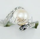 8-8.5mm white pearl ring