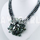 Discount crystal shell flower necklace