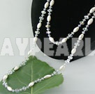 pearl crystal acrylic fashion necklace