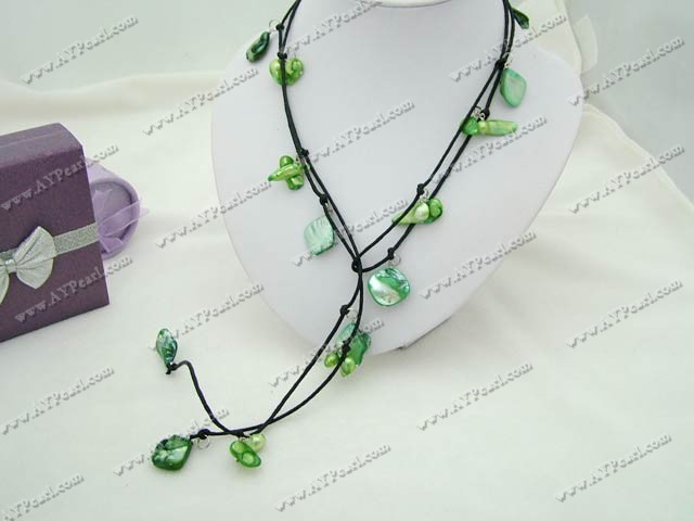 pearl shell necklace