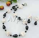biwa pearl and black agate and black crystal sets