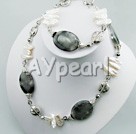 crystal and biwa pearl sets