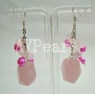 brincos de pérola e quartzo rosa