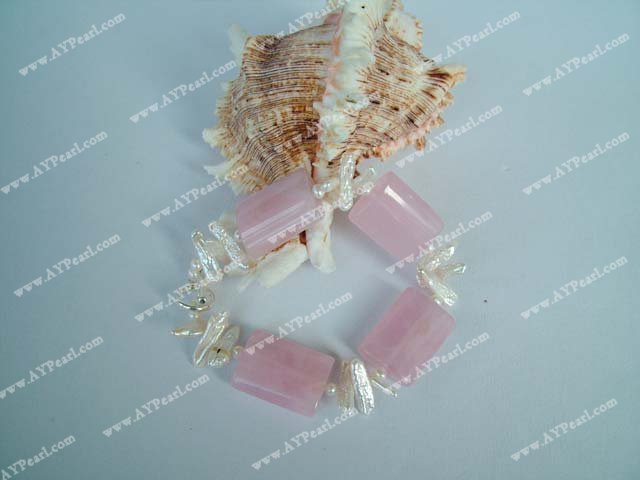quartzo rosa e pulseira pérola Biwa