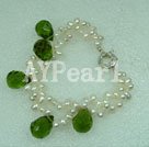 Handmade pearl crystal bracelet