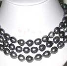 collar de perlas negro