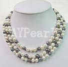 Discount 7-8mm white and black pearl necklace