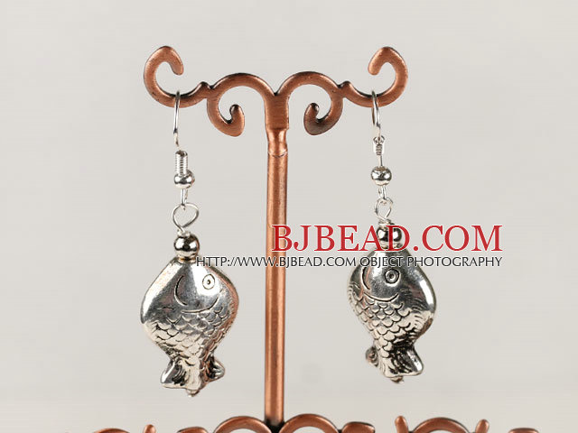 metal jewelry fish shape alloy earrings