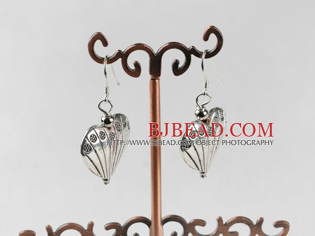heart shape tibet silver earrings