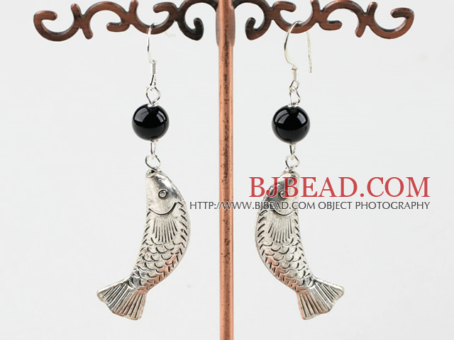 black agate and fish finding earrings