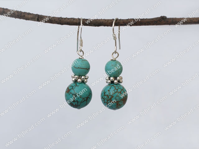 round turqulise beaded earrings