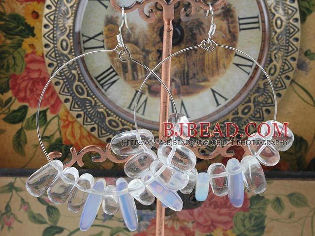 Moonstone earring