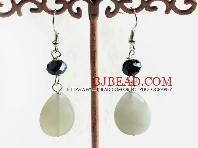 serpentine jade earrigns