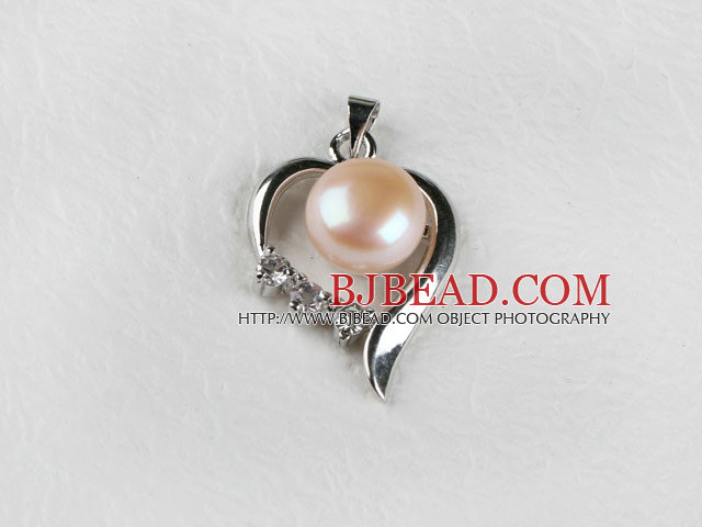 beautiful pink fresh water pearl heart pendant with rhinestone( no chains)
