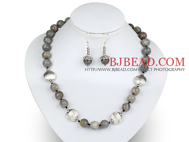 12mm Faceted Flashing Stone Set ( Necklace and Matched Earrings )