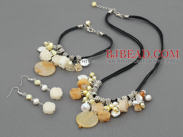 yellow jade and coin pearl crystal set