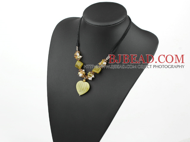 pearl crystal lemon jade necklace with extendable chain