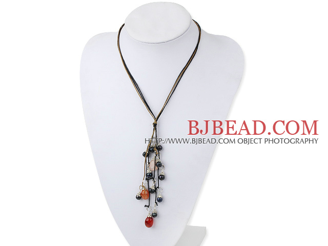 black pearl and agate necklace with extendable chain