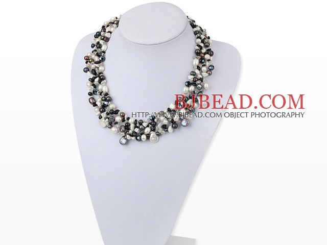 gorgeous pearl and black agate gemstone chips necklace