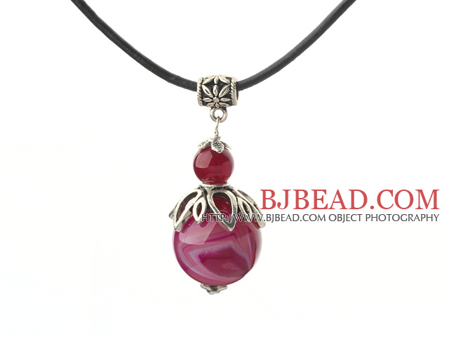 Classic Design Rose Red Agate Pendant Necklace with Adjustable Chain