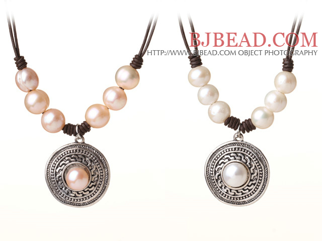 Newly Popular Style 2 pcs Freshwater Pearl Leather Necklace with Round Tibet Silver Pendant