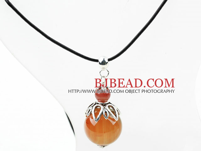 Classic Design Agate Pendant Necklace with Adjustable Chain