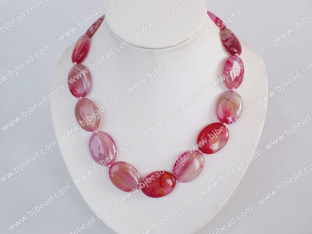 17.5 inches 18*25mm pink agate necklace with moonlight clasp