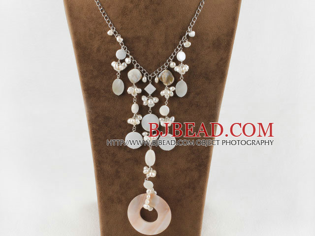 shell pearl necklace