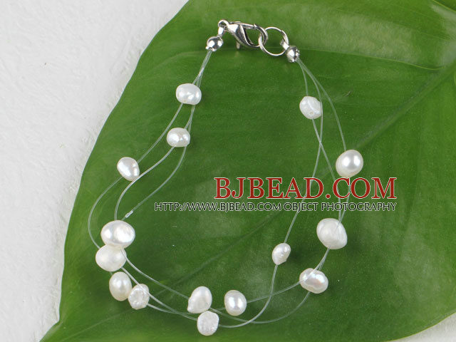 7.5 inches white pearl bracelet with lobster clasp