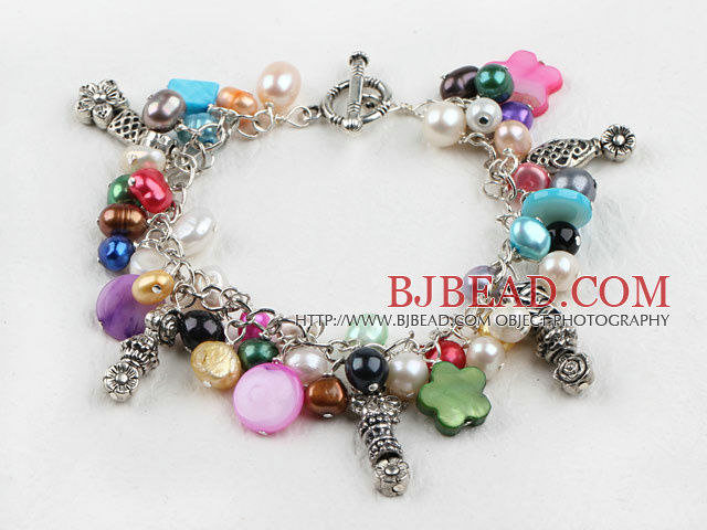 dyed pearl shell bracelet