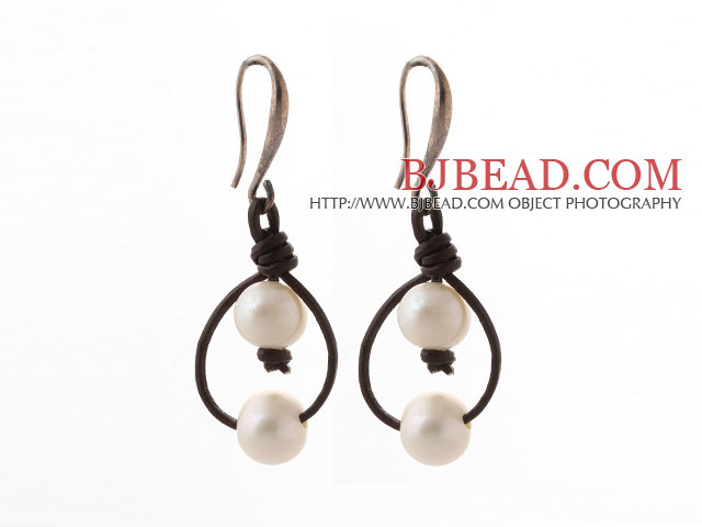 Simple Style 10-11mm White Freshwater Pearl and Brown Leather Earrings