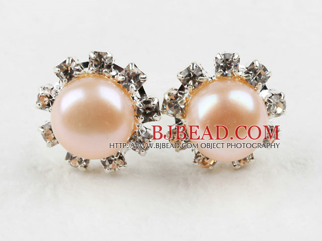 Classic Design Natural Pink Freshwater Pearl Studs with Rhinestone
