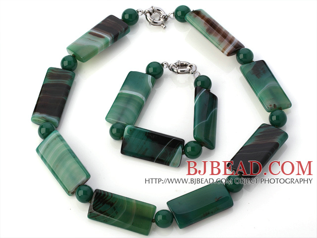Fashion Round And Rectangle Shape Green Agate Beaded Jewelry Sets (Necklace With Matched Bracelet)
