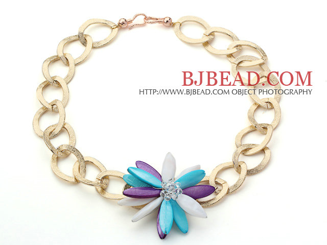 2013 Summer New Design Multi Color Shell Flower Necklace with Golden Color Metal Chain