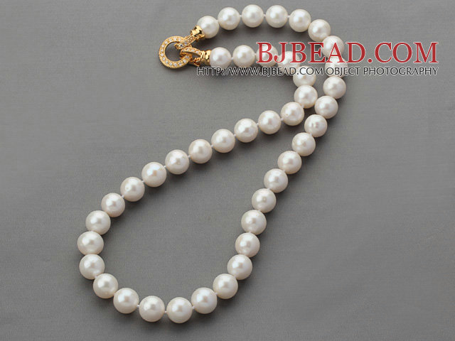 Classic Design 10-11mm Round White Freshwater Pearl Beaded Knotted Necklace with Gold Plated Clasp with Rhinestone