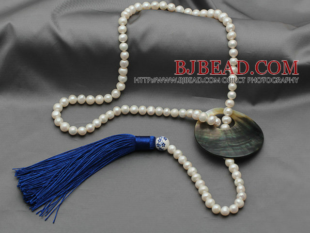 Fashion Style 8-9mm White Freshwater Pearl Tassel Necklace with Big Shell Donut and Blue Tassel