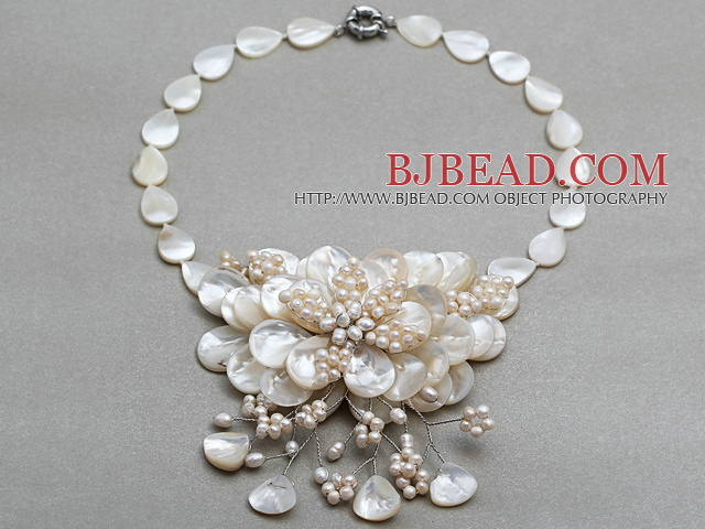 White Series White Freshwater Pearl and Teardrop Shape White Shell Flower Necklace