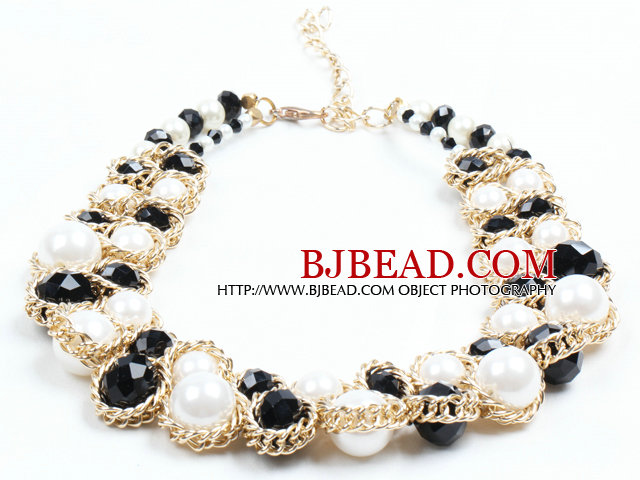 Trendy Style Multi Strand Black Crystal White Acrylic Beads And Freshwater Pearl Necklace With Golden Chain