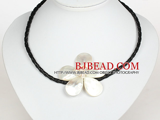White Pearl Crystal and Sea Shell Flower Necklace with Magnetic Clasp