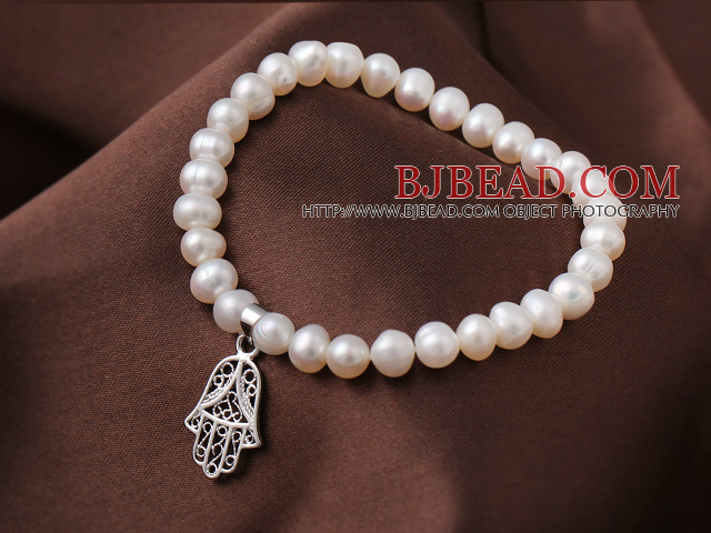 6-7mm Natural Freshwater Pearl Elastic Bracelet With Hollow Out Hand Shape Charm